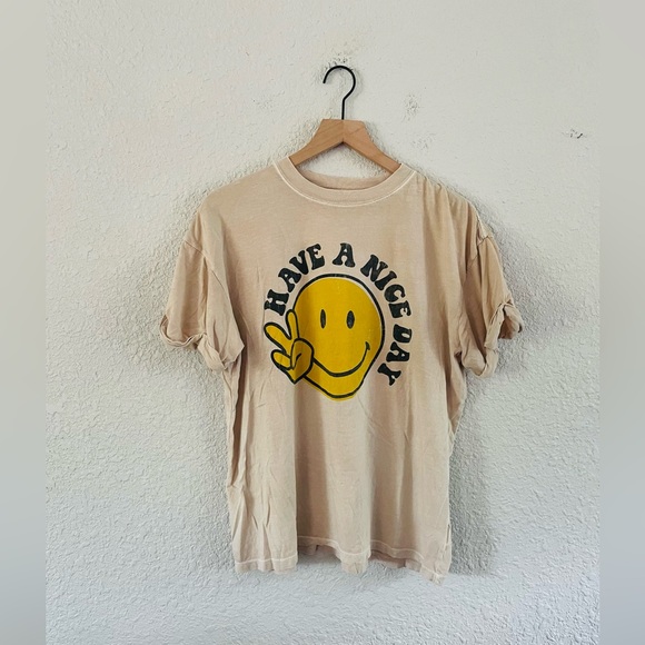 Have A Nice Day Altar’d State Smiley Tee - Picture 1 of 9